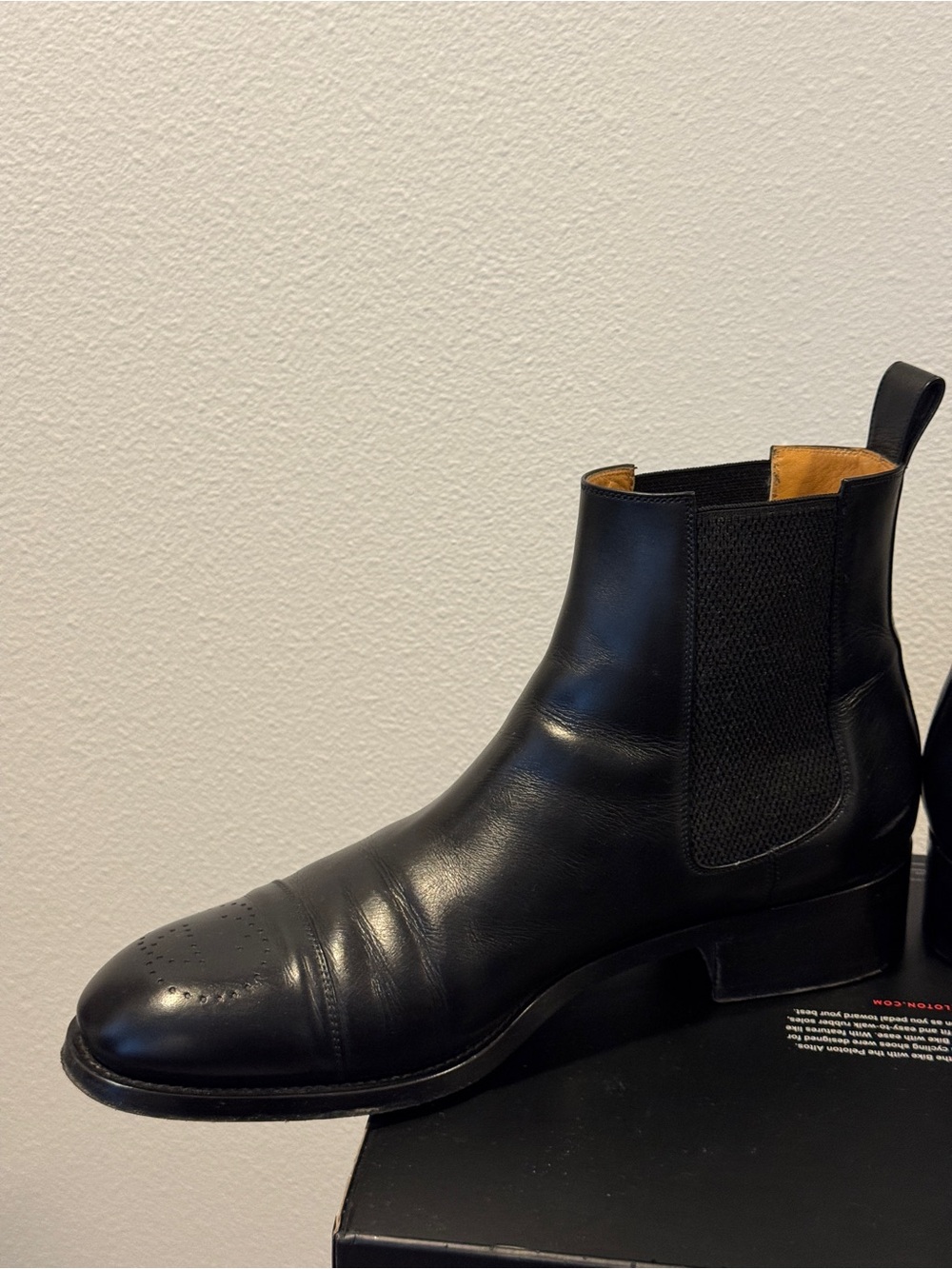 GUCCI Black Leather Chelsea - Picture 9 of 16